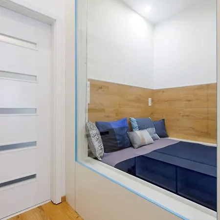 Amber / Navy Design With A/c Apartmán Budapešť